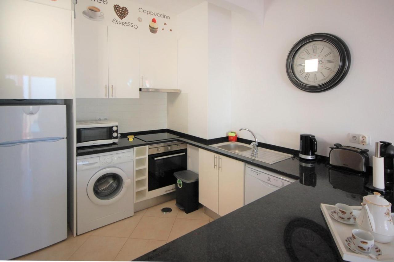 Apartment Mar - Free Wifi - 50 M From The Armação de Pêra